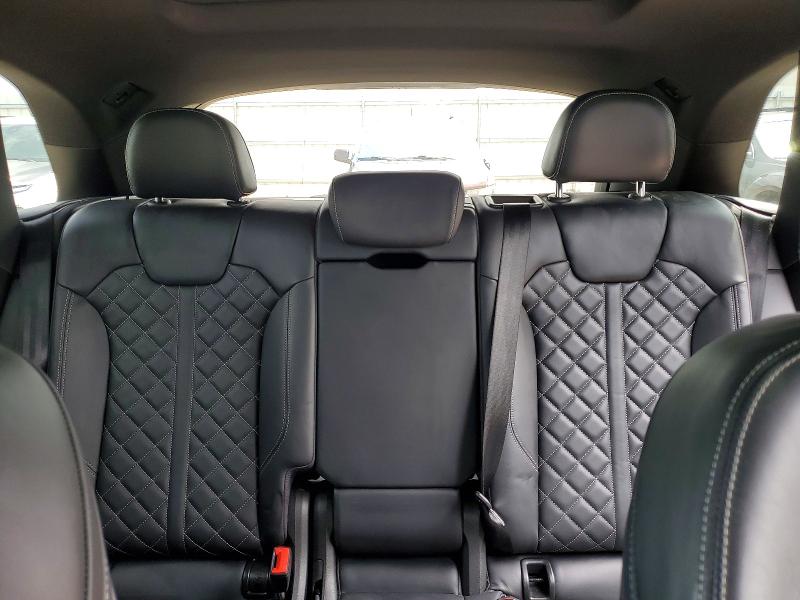 59956386 :رقم المزاد ، WA1C4AFY7J2052147 vin ، 2018 Audi Sq5 مزاد بيع