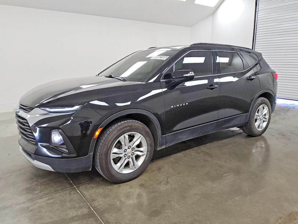 59662106 :رقم المزاد ، 3GNKBHR40NS147935 vin ، 2022 Chevrolet Blazer مزاد بيع