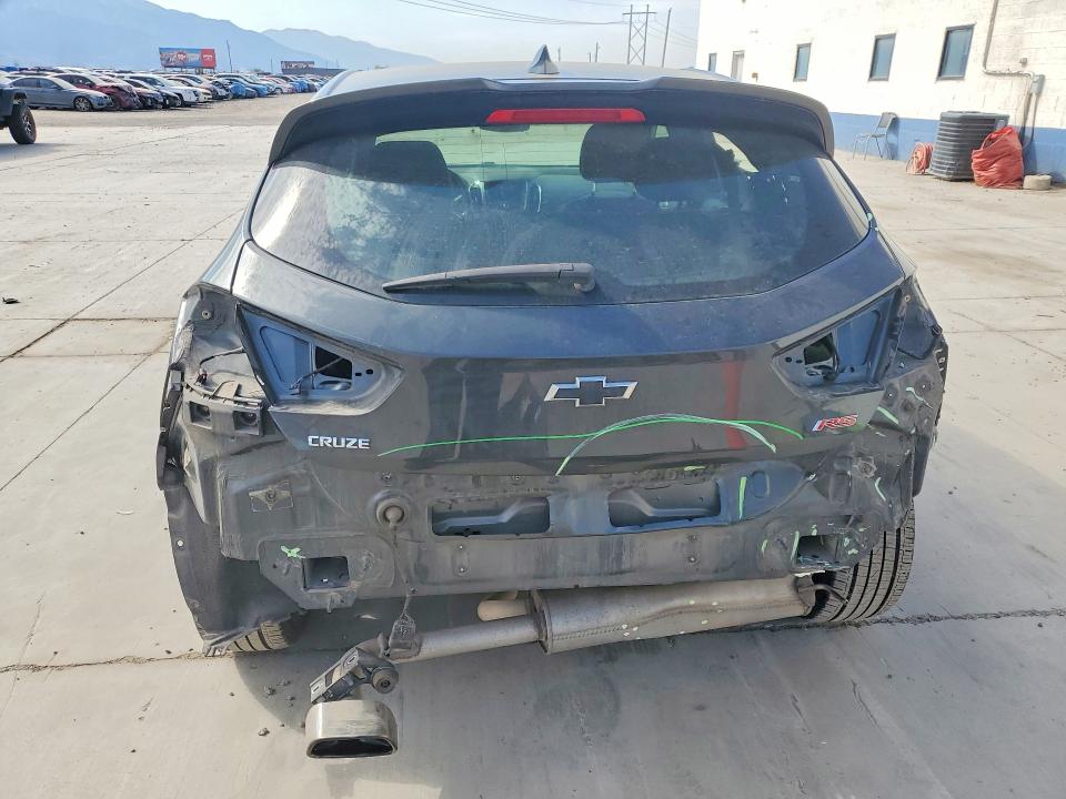 60748276 :رقم المزاد ، 3G1BE6SMXKS605712 vin ، 2019 Chevrolet Cruze مزاد بيع