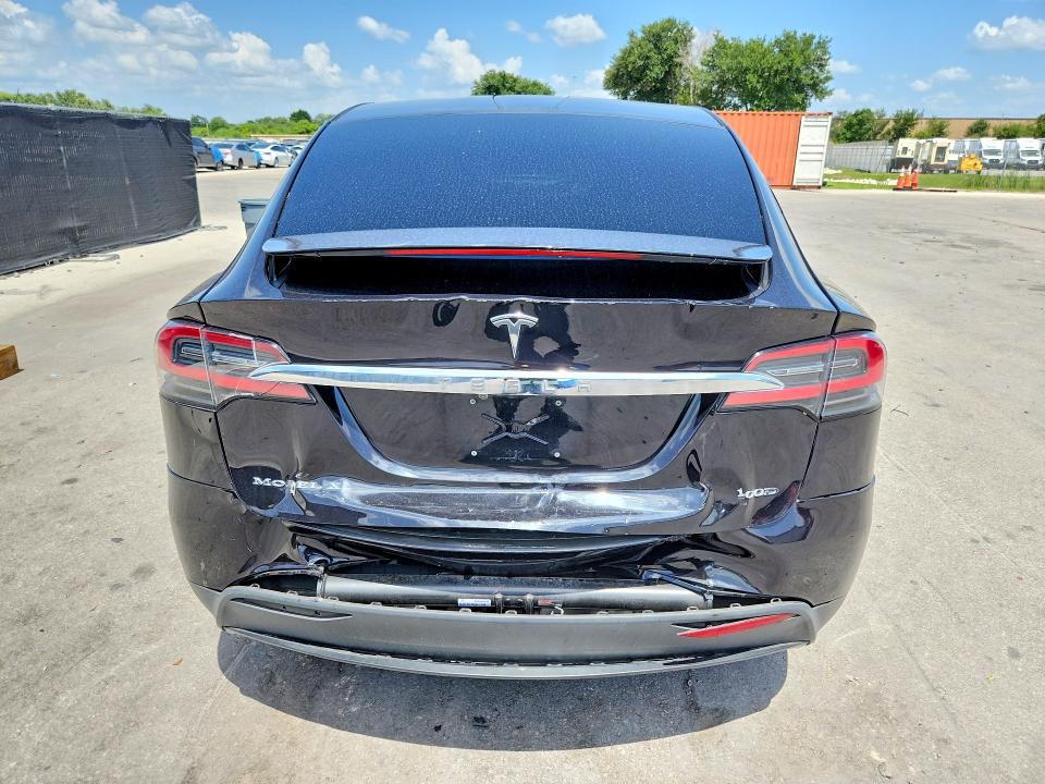 2018 Tesla Model X მანქანა იყიდება აუქციონზე, vin: 5YJXCBE23JF120499, აუქციონის ნომერი: 61899226
