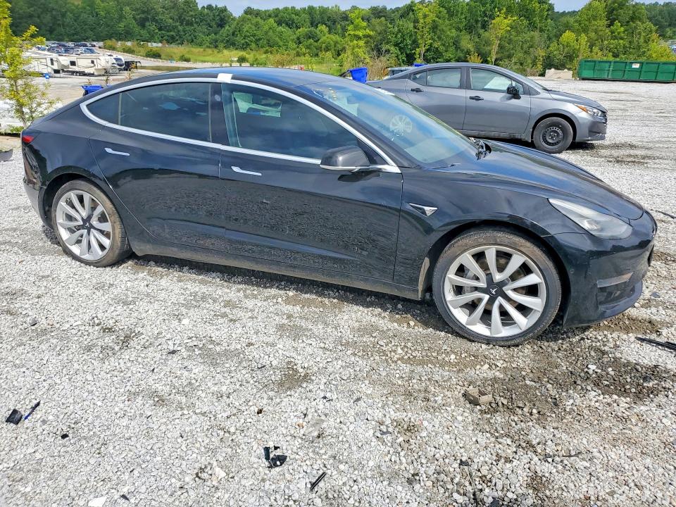 2020 Tesla Model 3 მანქანა იყიდება აუქციონზე, vin: 5YJ3E1EA0LF660776, აუქციონის ნომერი: 62079376