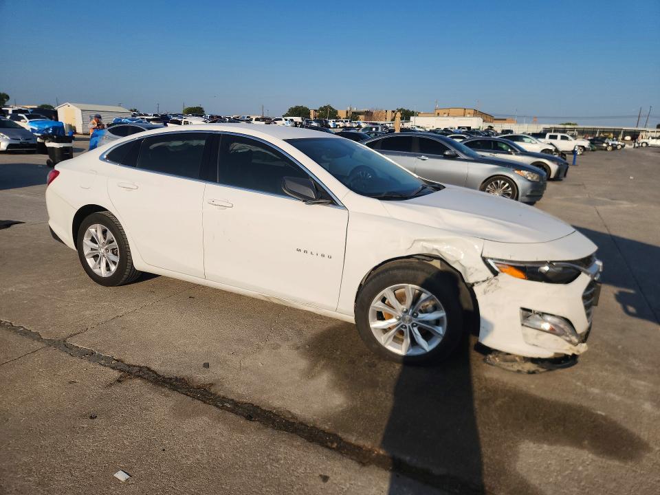 61988076 :رقم المزاد ، 1G1ZD5STXNF200932 vin ، 2022 Chevrolet Malibu مزاد بيع