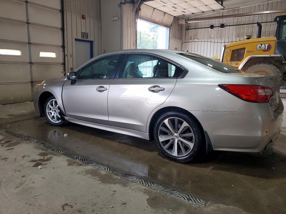 61224716 :رقم المزاد ، 4S3BNAJ65F3072466 vin ، 2015 Subaru Legacy مزاد بيع