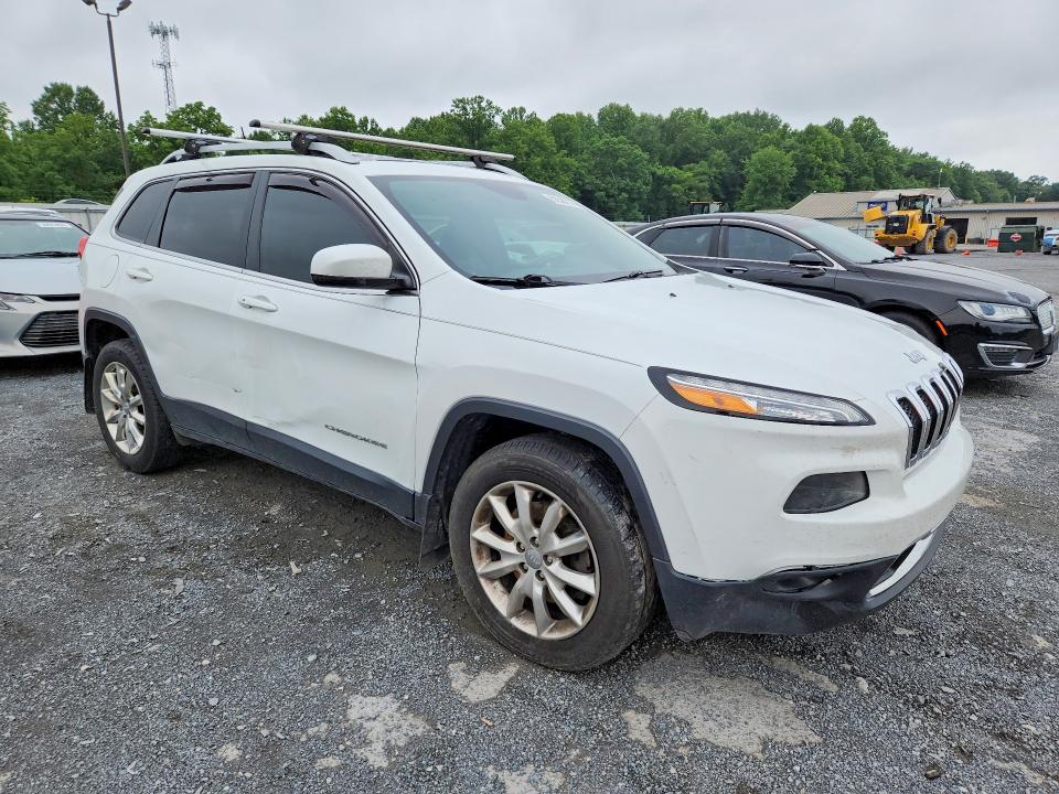 59582176 :رقم المزاد ، 1C4PJMDS8HW563529 vin ، 2017 Jeep Cherokee مزاد بيع