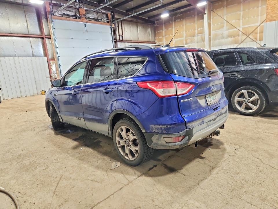 61649566 :رقم المزاد ، 1FMCU9H98DUB84333 vin ، 2013 Ford Escape مزاد بيع