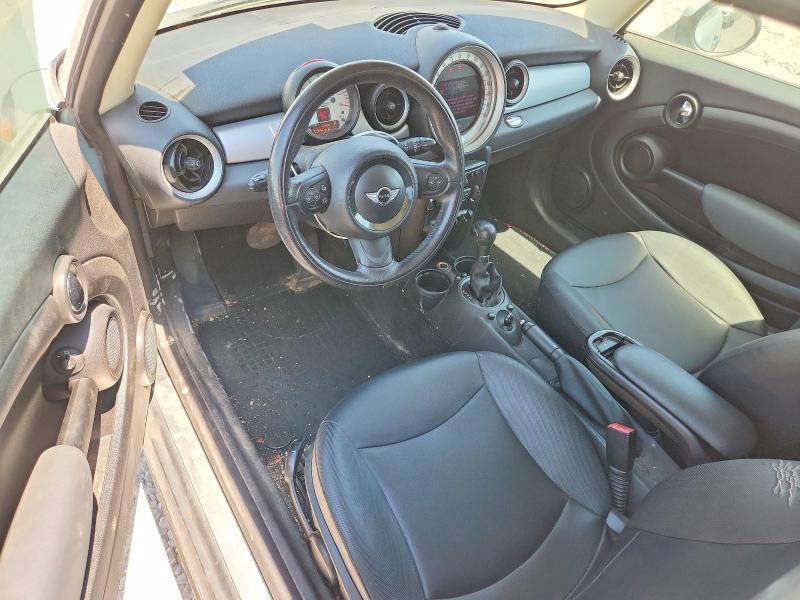 61816466 :رقم المزاد ، WMWSU3C51BT096323 vin ، 2011 Mini Cooper مزاد بيع