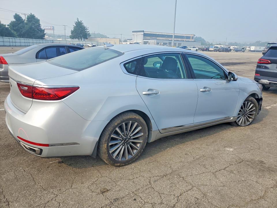 Продажа на аукционе авто 2017 Kia Cadenza, vin: KNALB4J1XH5052138, номер лота: 61030666