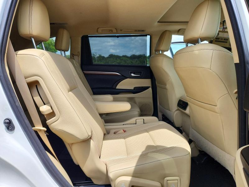Продажа на аукционе авто 2017 Toyota Highlander, vin: 5TDDZRFH1HS433151, номер лота: 62852806