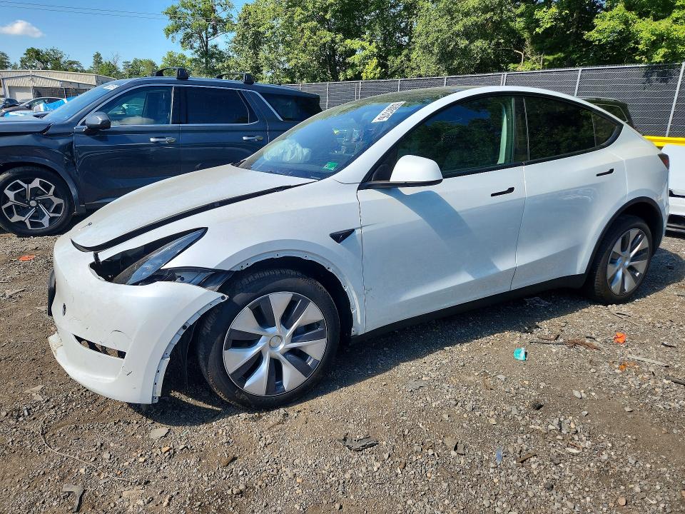 Aukcja sprzedaży 2024 Tesla Model Y, vin: 7SAYGDEEXRA259040, numer aukcji: 63001316