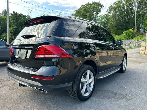 Продажа на аукционе авто 2017 Mercedes-benz Gle, vin: 4JGDA5HB5HA820044, номер лота: 58868406