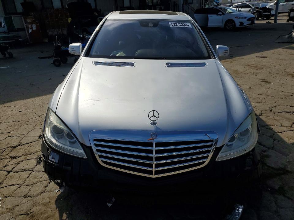 62945886 :رقم المزاد ، WDDNG7BB8BA386842 vin ، 2011 Mercedes-benz S مزاد بيع
