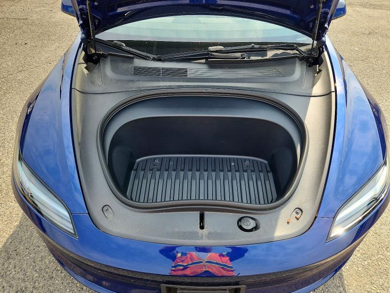 61905706 :رقم المزاد ، 5YJ3E1EA1SF054398 vin ، 2025 Tesla Model 3 مزاد بيع