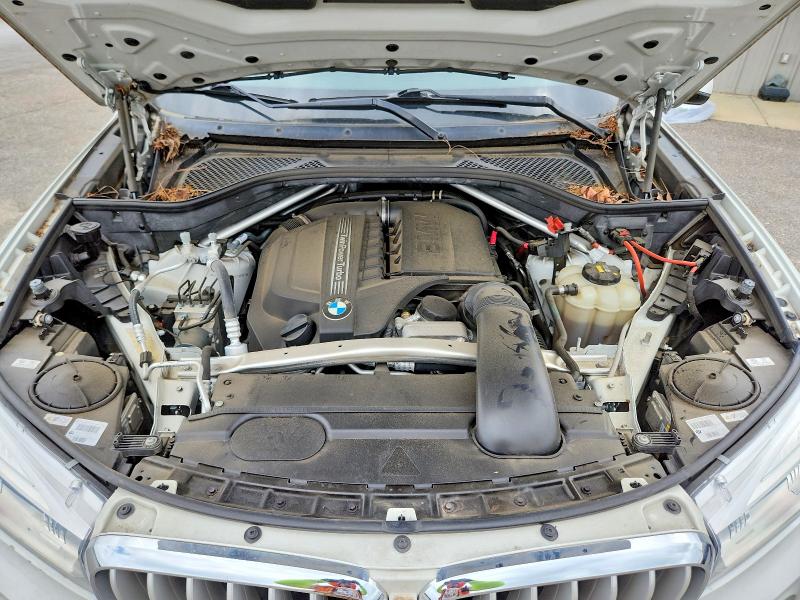 62319126 :رقم المزاد ، 5UXKR2C55J0Z18957 vin ، 2018 Bmw X5 مزاد بيع