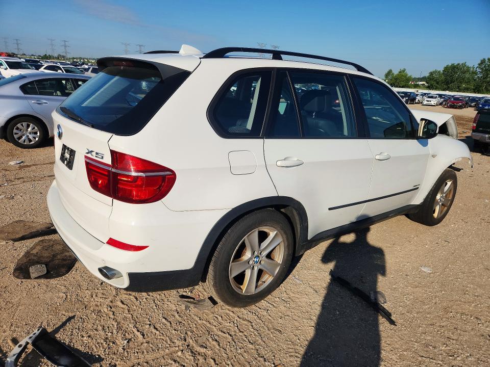 2013 Bmw X5 მანქანა იყიდება აუქციონზე, vin: 5UXZV4C52D0B00700, აუქციონის ნომერი: 59830436