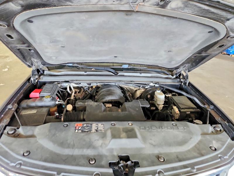 2015 Chevrolet Suburban მანქანა იყიდება აუქციონზე, vin: 1GNSKKKC7FR142055, აუქციონის ნომერი: 62744786