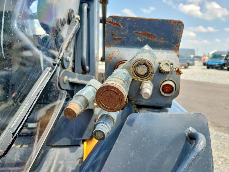 Продажа на аукционе авто 2010 John Deere 326d, vin: 1T0326DLTA0187350, номер лота: 62245476