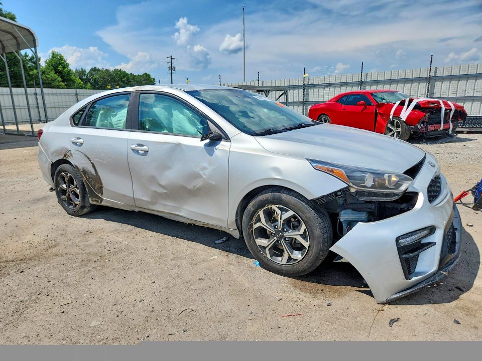 2019 Kia Forte მანქანა იყიდება აუქციონზე, vin: 3KPF24AD2KE007233, აუქციონის ნომერი: 60001176