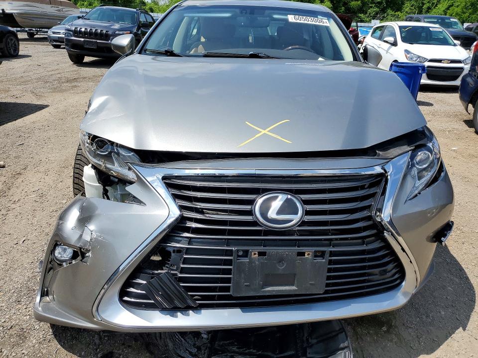 60503006 :رقم المزاد ، 58ABK1GG8GU035159 vin ، 2016 Lexus Es مزاد بيع
