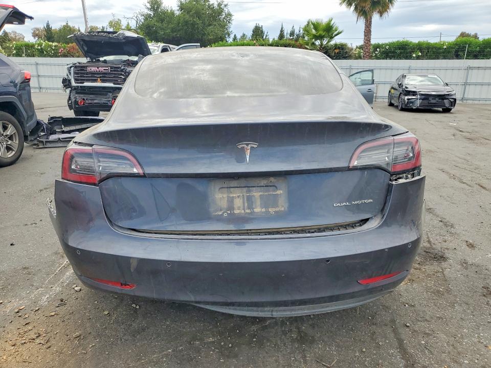 Продаж на аукціоні авто 2018 Tesla Model 3, vin: 5YJ3E1EB9JF147287, номер лоту: 61051256