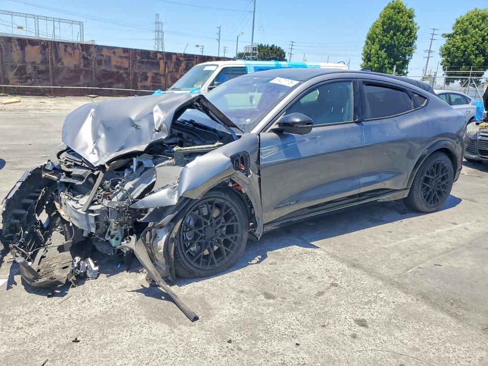 Продажа на аукционе авто 2021 Ford Mustang Mach-e, vin: 3FMTK3SU4MMA03555, номер лота: 61401176