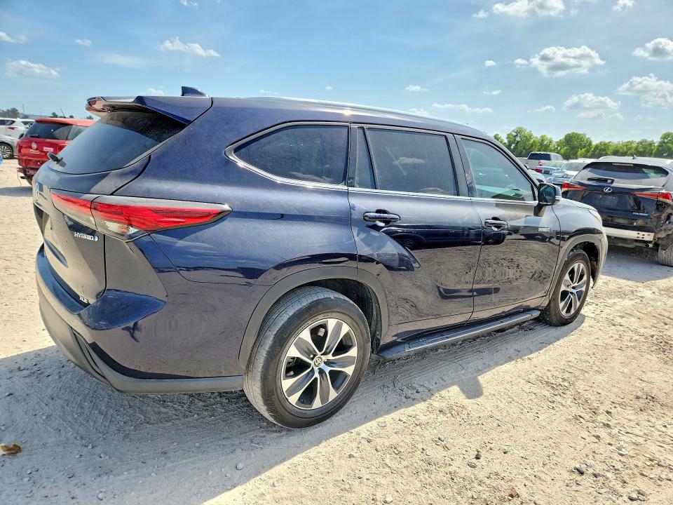 2020 Toyota Highlander მანქანა იყიდება აუქციონზე, vin: 5TDGARAH0LS500214, აუქციონის ნომერი: 63303946