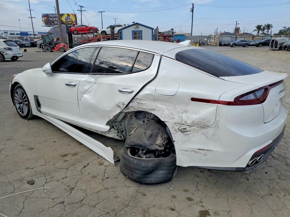 61050046 :رقم المزاد ، KNAE15LA2K6067118 vin ، 2019 Kia Stinger مزاد بيع