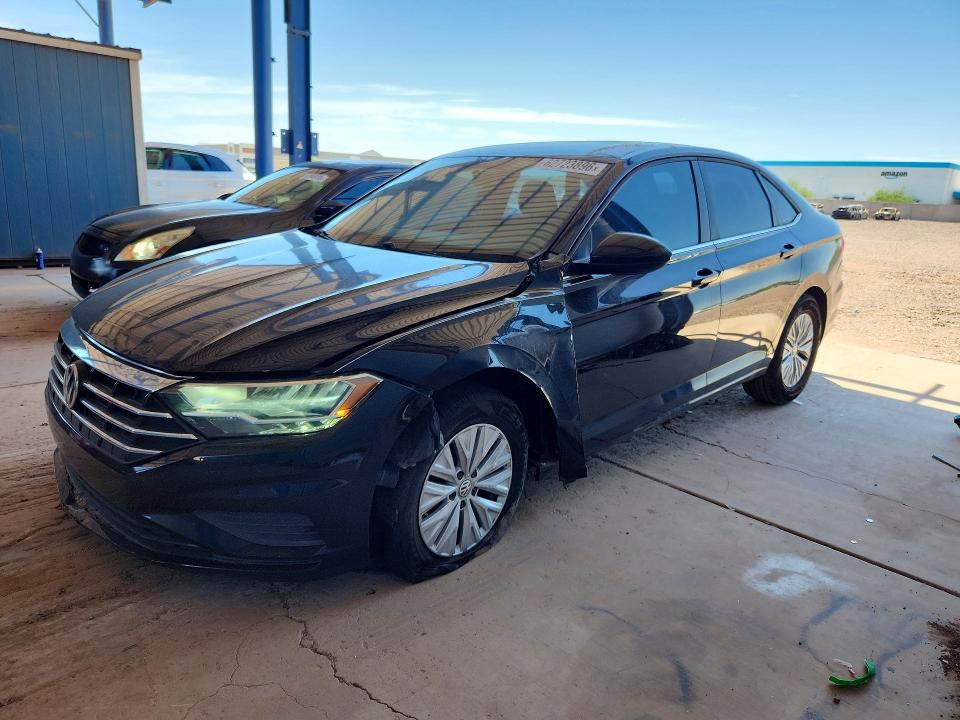 62723896 :رقم المزاد ، 3VWC57BU6KM215161 vin ، 2019 Volkswagen Jetta مزاد بيع