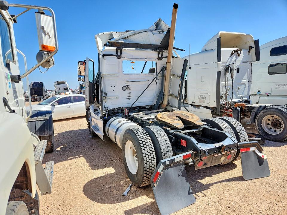 Продажа на аукционе авто 2022 Volvo Vn Vnl, vin: 4V4N39THXNN298347, номер лота: 63012576