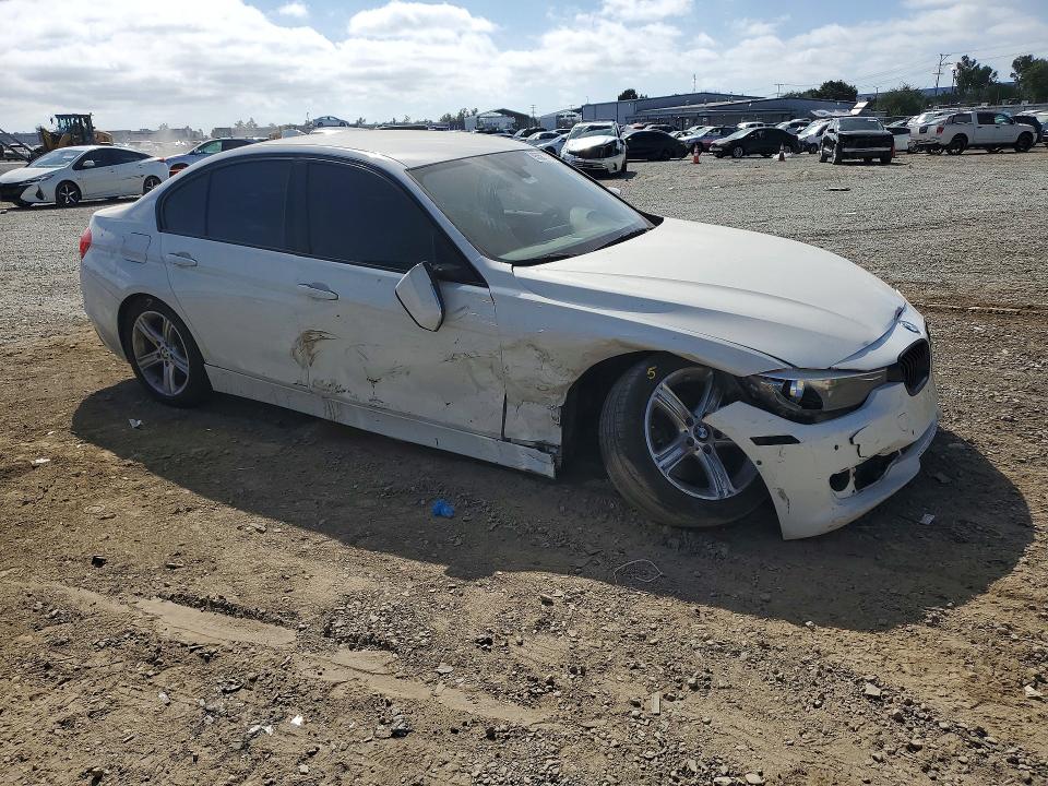 Продажа на аукционе авто 2015 Bmw 320, vin: WBA3B1G5XFNT63607, номер лота: 95587775