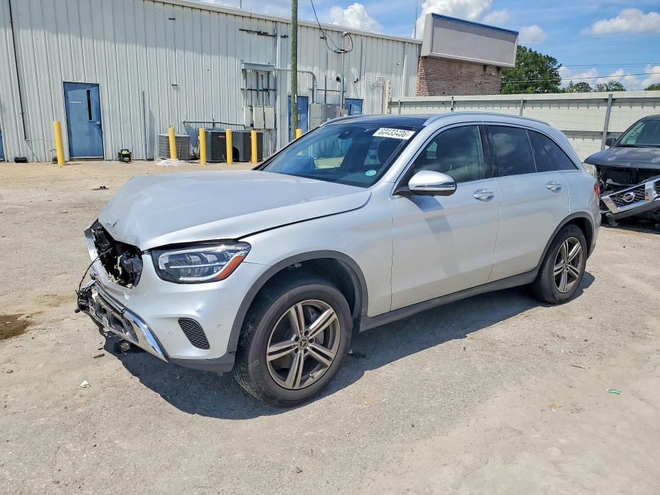 60433406 :رقم المزاد ، W1N0G8DB1LF791381 vin ، 2020 Mercedes-benz Glc مزاد بيع