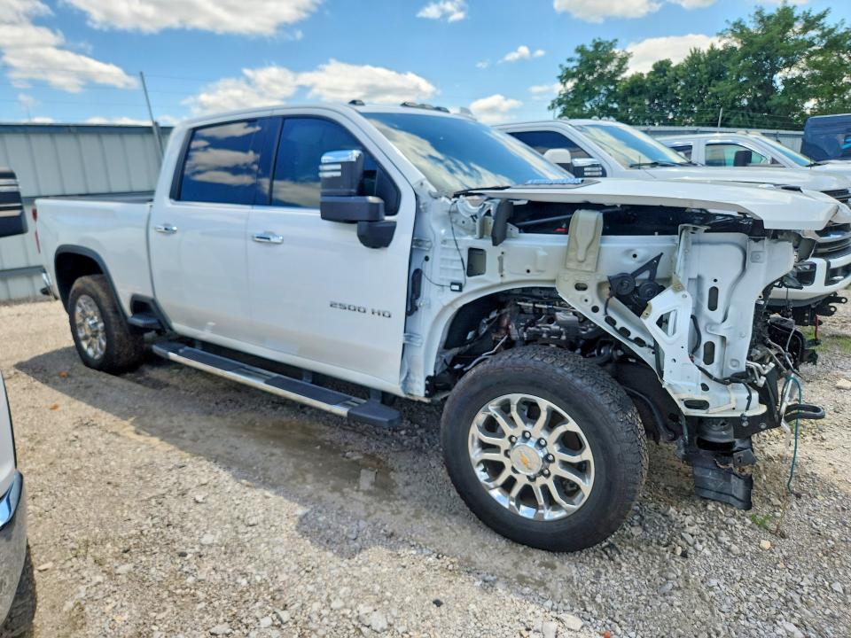 Продажа на аукционе авто 2025 Chevrolet Silverado, vin: 1GC4KPEY5SF176626, номер лота: 61911076