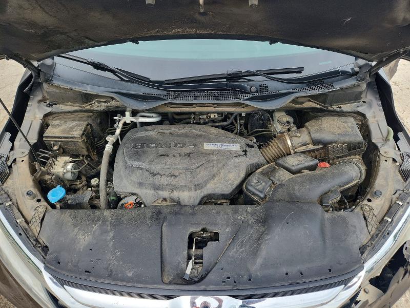 60387946 :رقم المزاد ، 5FNRL6H9XLB008374 vin ، 2020 Honda Odyssey مزاد بيع