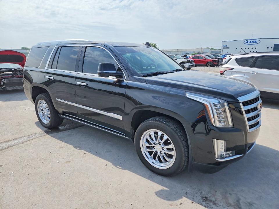 60797996 :رقم المزاد ، 1GYS4CKJ6GR102598 vin ، 2016 Cadillac Escalade مزاد بيع