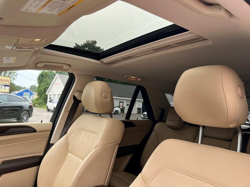Продажа на аукционе авто 2016 Mercedes-benz Gle, vin: 4JGDA5HBXGA644364, номер лота: 61611796