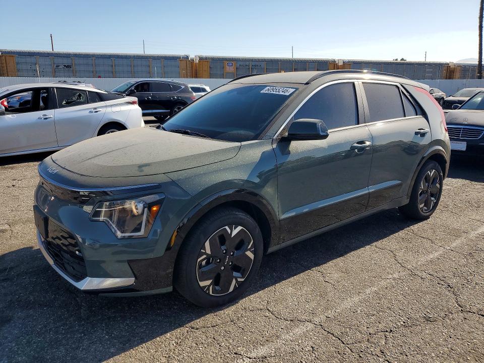 60955246 :رقم المزاد ، KNDCR3L15S5144450 vin ، 2025 Kia Niro مزاد بيع