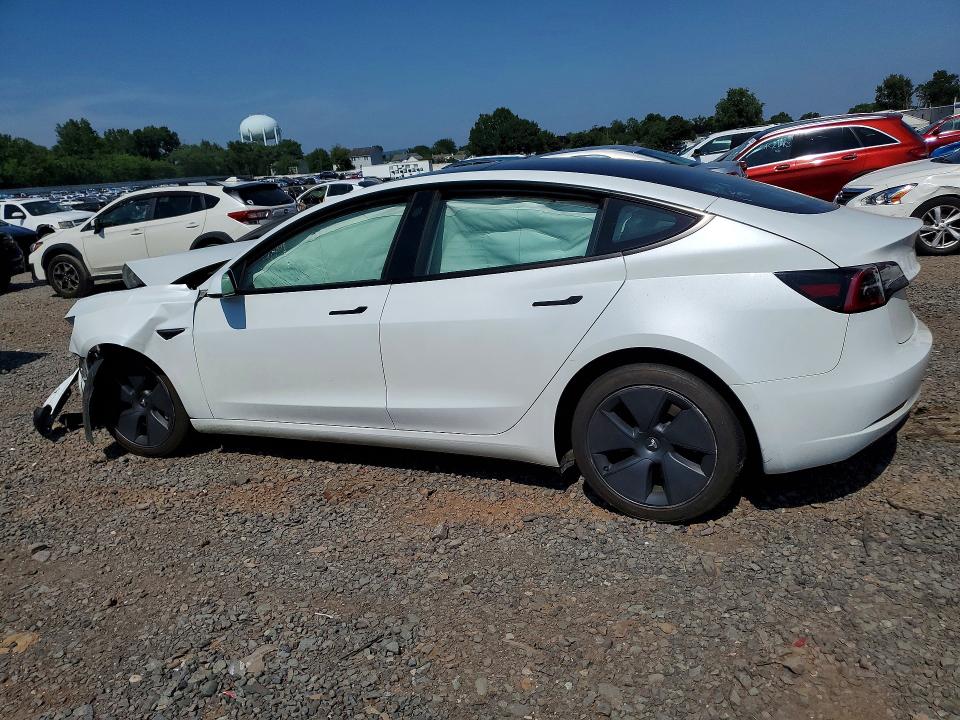 Продаж на аукціоні авто 2022 Tesla Model 3, vin: 5YJ3E1EA8NF357084, номер лоту: 61703656