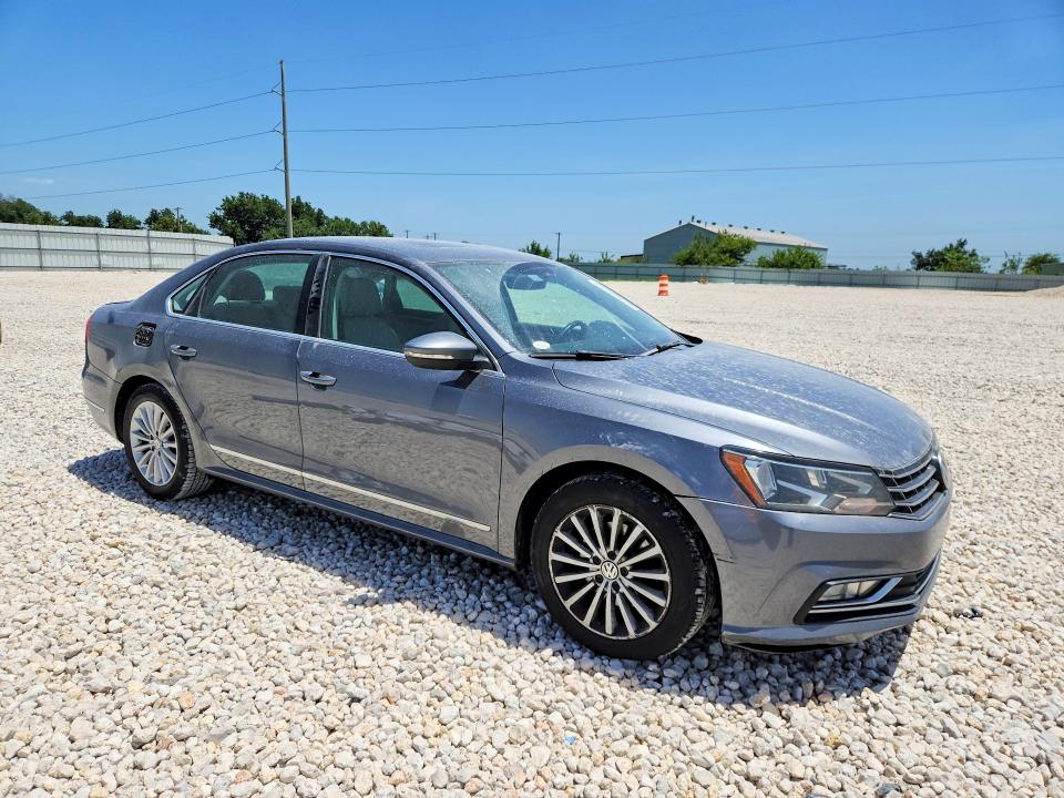 Продаж на аукціоні авто 2016 Volkswagen Passat, vin: 1VWBT7A39GC040519, номер лоту: 61869046