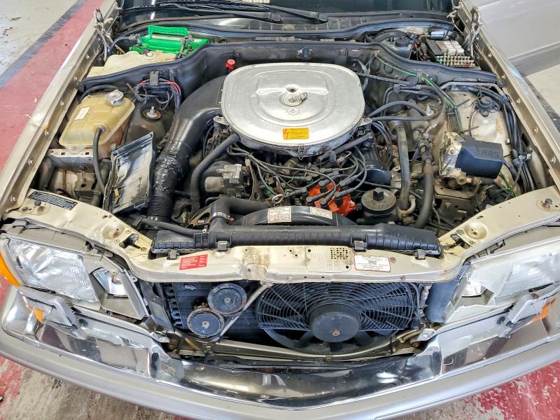 62279986 :رقم المزاد ، WDBCA35D7HA353640 vin ، 1987 Mercedes-benz 420 مزاد بيع