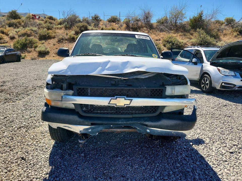 Продажа на аукционе авто 2002 Chevrolet Silverado, vin: 1GCHK29U62E179049, номер лота: 59737086
