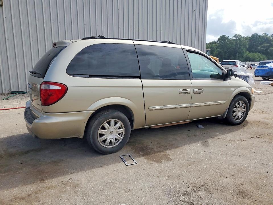 60218096 :رقم المزاد ، 2A4GP54L26R698325 vin ، 2006 Chrysler Town & Country مزاد بيع