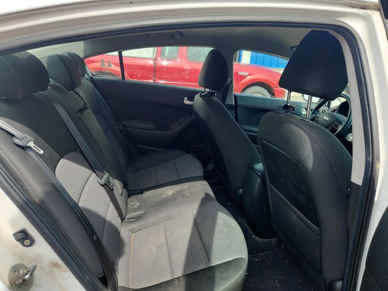 2018 Kia Forte მანქანა იყიდება აუქციონზე, vin: 3KPFL4A74JE255439, აუქციონის ნომერი: 60922506
