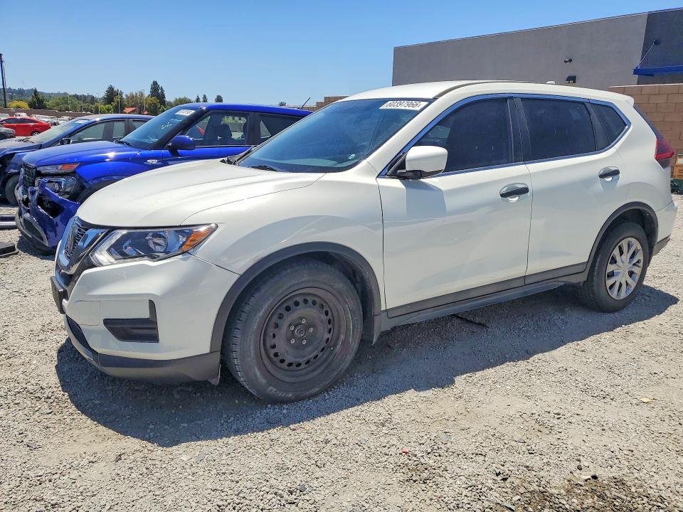 Продажа на аукционе авто 2018 Nissan Rogue, vin: 5N1AT2MT6JC714819, номер лота: 60397966