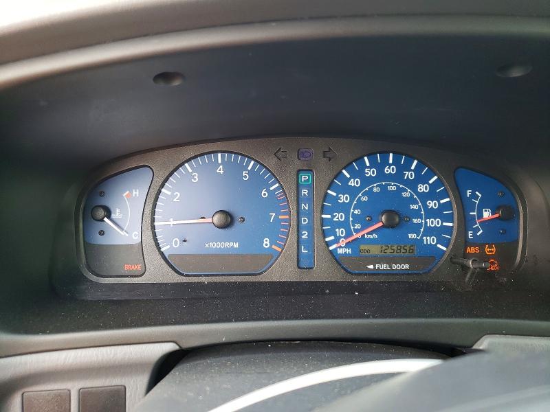 2002 Toyota Sienna მანქანა იყიდება აუქციონზე, vin: 4T3ZF13C02U501700, აუქციონის ნომერი: 60715876