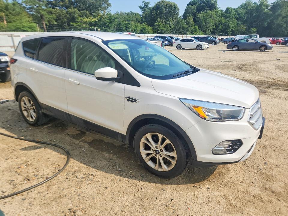 Aukcja sprzedaży 2017 Ford Escape, vin: 1FMCU9GD8HUC52030, numer aukcji: 61105616