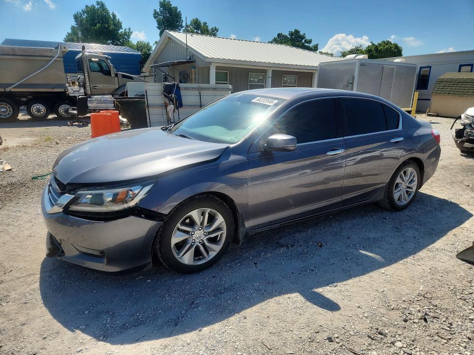 Auction sale of the 2015 Honda Accord, vin: 1HGCR2F89FA216106, lot number: 60232696