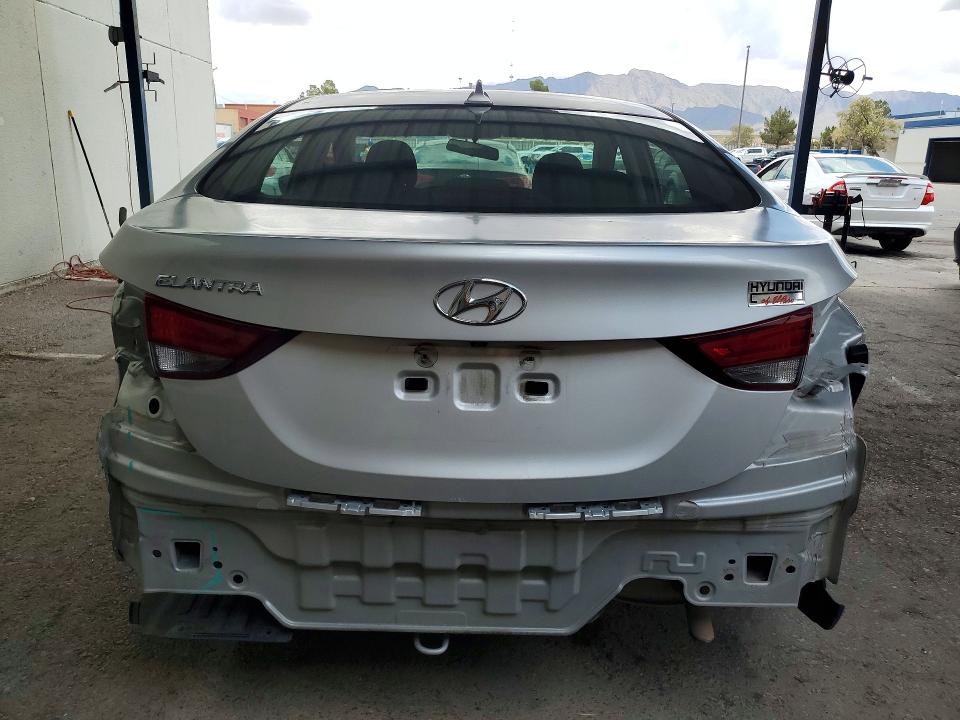 Продажа на аукционе авто 2016 Hyundai Elantra, vin: 5NPDH4AE4GH753247, номер лота: 60740626