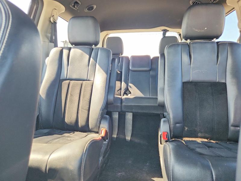 60225616 :رقم المزاد ، 2C4RDGCG6JR327622 vin ، 2018 Dodge Grand Caravan مزاد بيع
