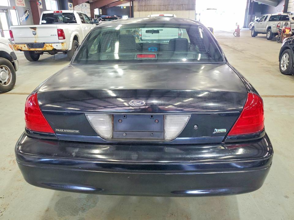 Продаж на аукціоні авто 2011 Ford Crown Victoria, vin: 2FABP7BV9BX107600, номер лоту: 60557006