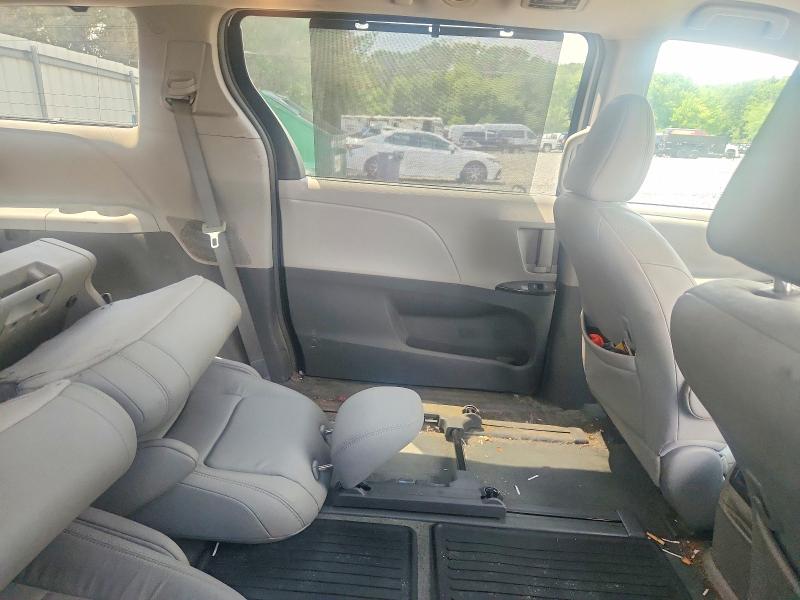 Продаж на аукціоні авто 2017 Toyota Sienna, vin: 5TDDZ3DC7HS176730, номер лоту: 63253746