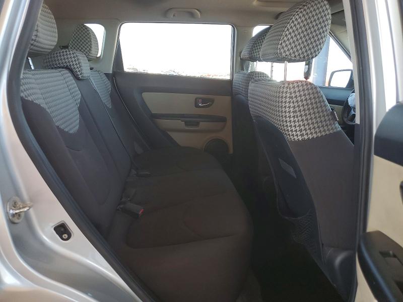 60696826 :رقم المزاد ، KNDJT2A63C7436959 vin ، 2012 Kia Soul مزاد بيع